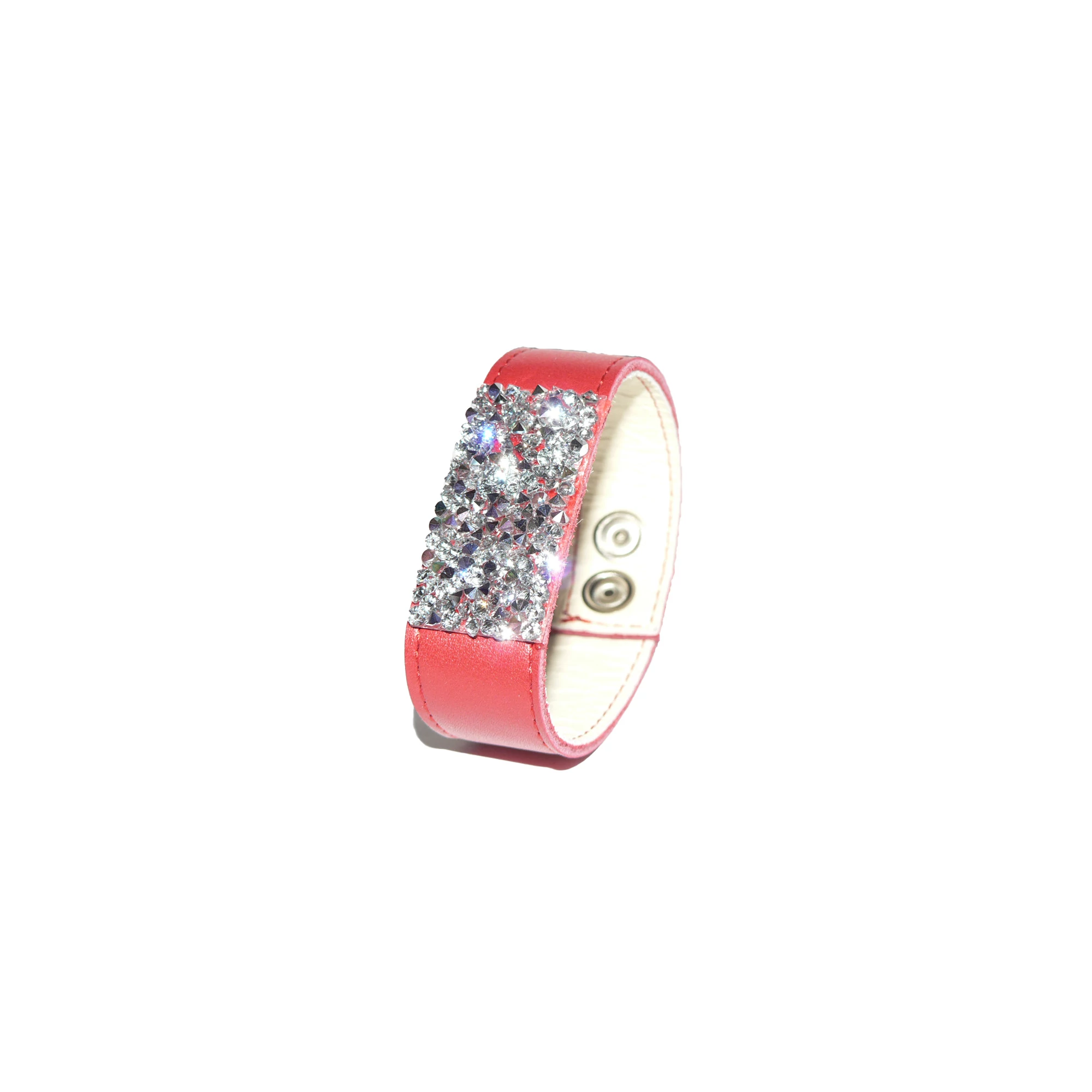 BŐR KARKÖTŐ SWAROVSKI KRISTÁLLYAL - red