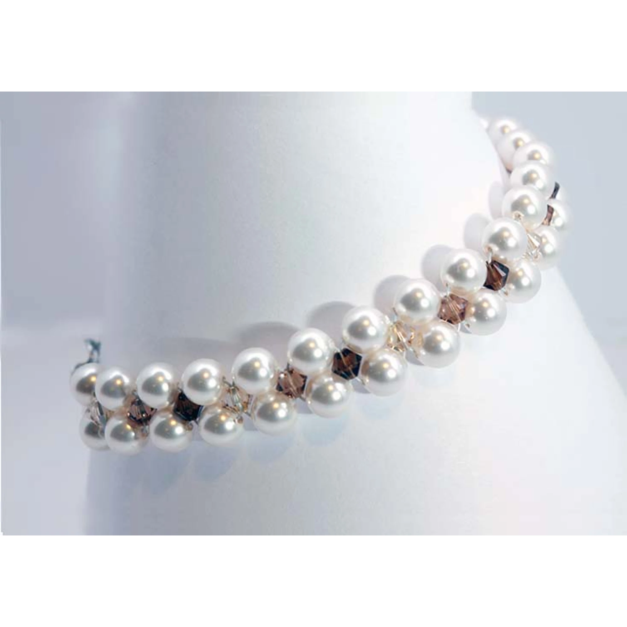GYÖNGY KARKÖTŐ - KVARC KRISTÁLLYAL - white/smoked topaz